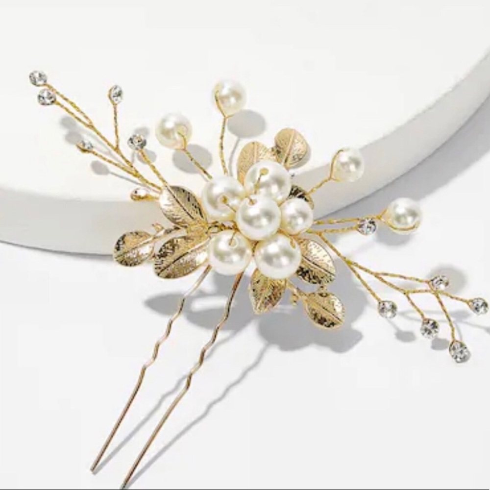 Statement Hairpin